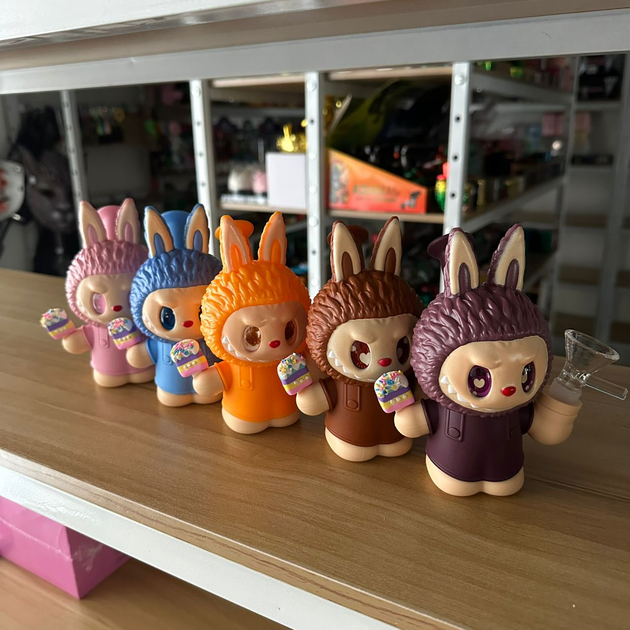 Distributor Labubu Silicone Bong Smoke Shop Accessories Gas Station Wholesale